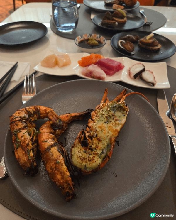 太子酒店SAVVY buffet，起碼食每樣嘢都會遵守規則排...