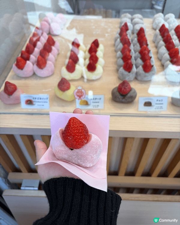 日本是一個街道清潔、讓人放心衛生情況的國家。縱然有小食販賣，...