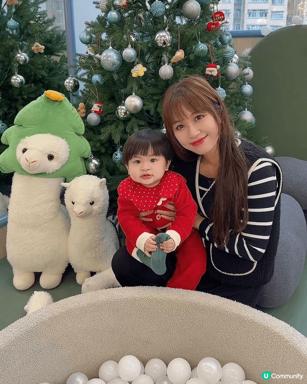 我地一有時間就中意帶bb周圍去玩，接觸多d唔同嘅嘢對bb成長...