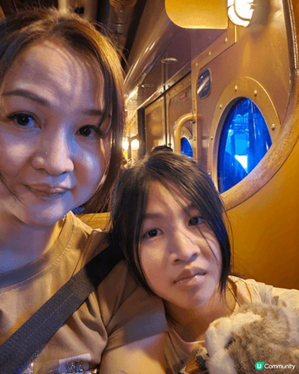 海洋公園，威威天地，海洋列車，水母館