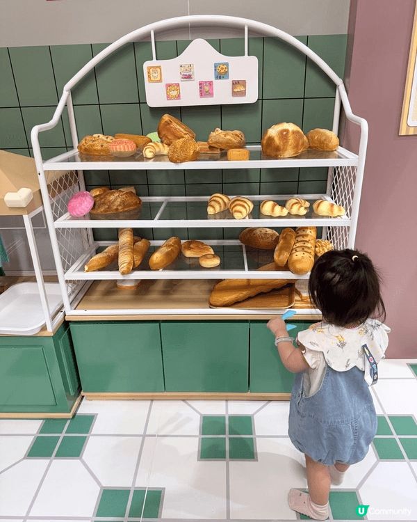 係藍田既100fun 訓身玩! 玩完再去麵包鋪揀麵包補充能量...