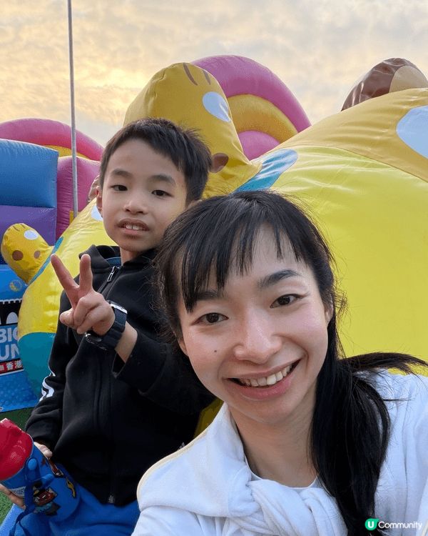 我最愛和兩個寶寶一起周圍玩、周圍體驗新事物。教育佢哋之餘，自...
