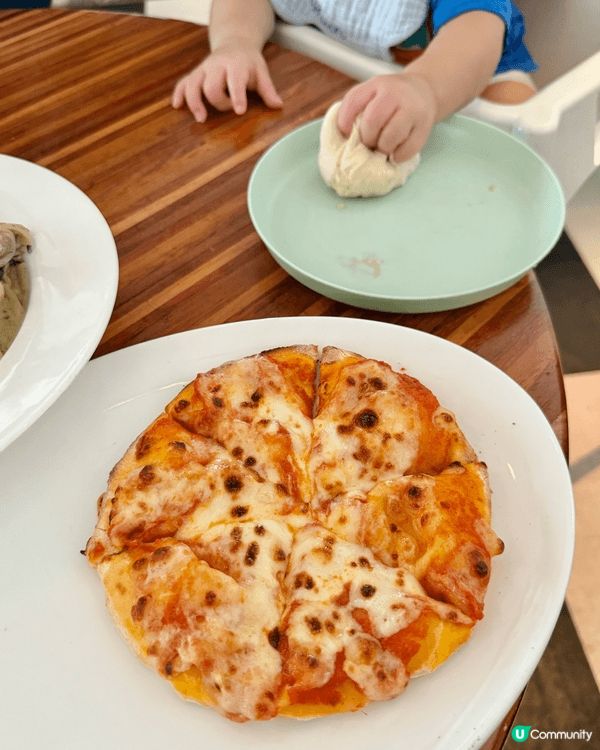 親子友善！八歲或以下小朋友提供免費食物，只要大人order一...