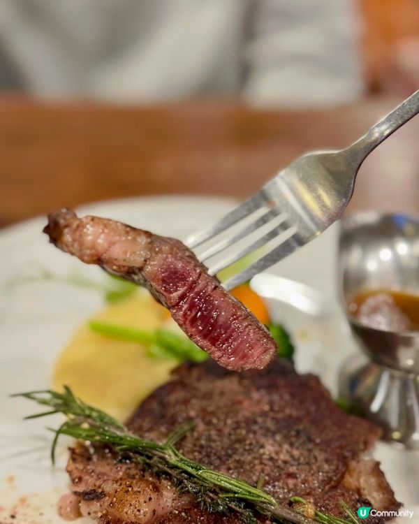 ⛳️ 荔枝角隱世！邊食邊打波！🥤