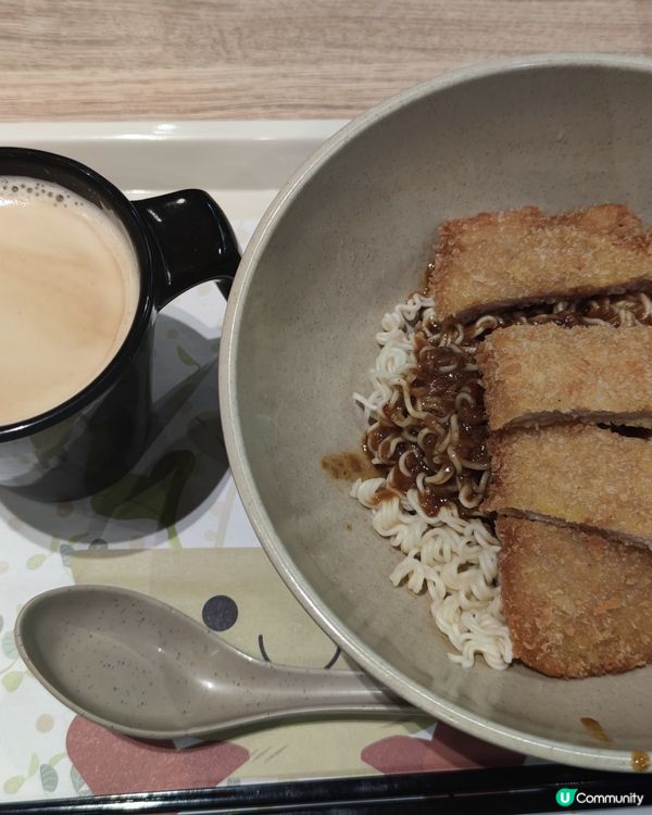南記吉列豬扒麵😋！巨飽足🤤