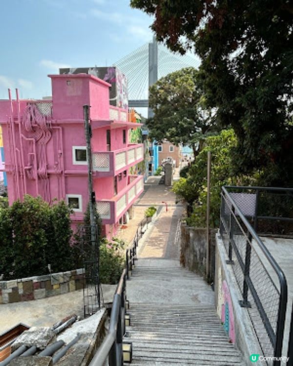 【香港四圍遊】馬灣 1868 半日遊 ♥ 打卡彩色藝術小屋 ♥ 壁畫 ♥ 鬱金香