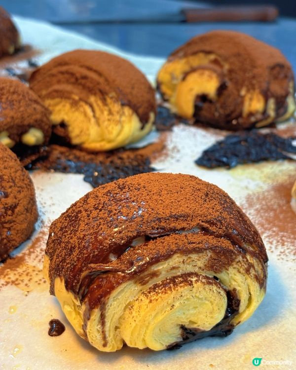 外脆內軟·自家製酥皮朱古力髒髒包🍫🤤