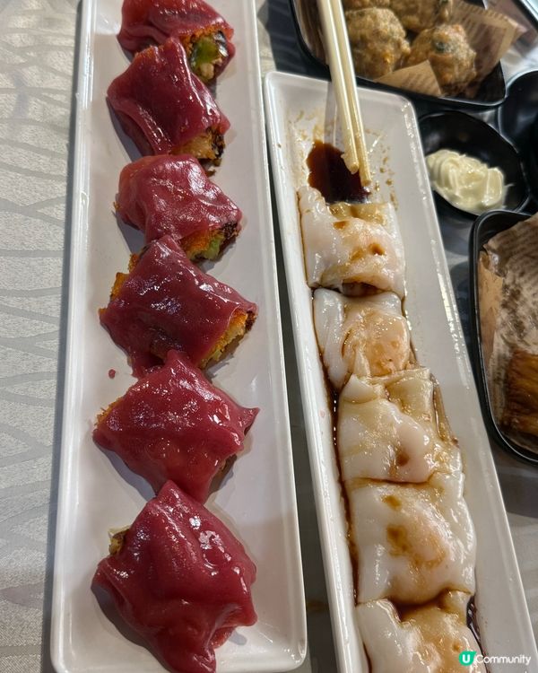 新年約朋友飲茶，聚會傾吓偈，派吓利是