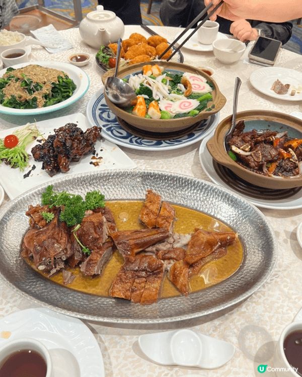 年初一同年初三都係同親戚食左沙田同屯門分店嘅海港酒樓，其實都...