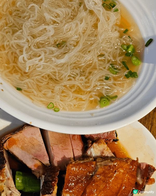 上環龍邦燒味的確好味幾時食都咁好味 新鮮 快靚正真係香港人嘅...