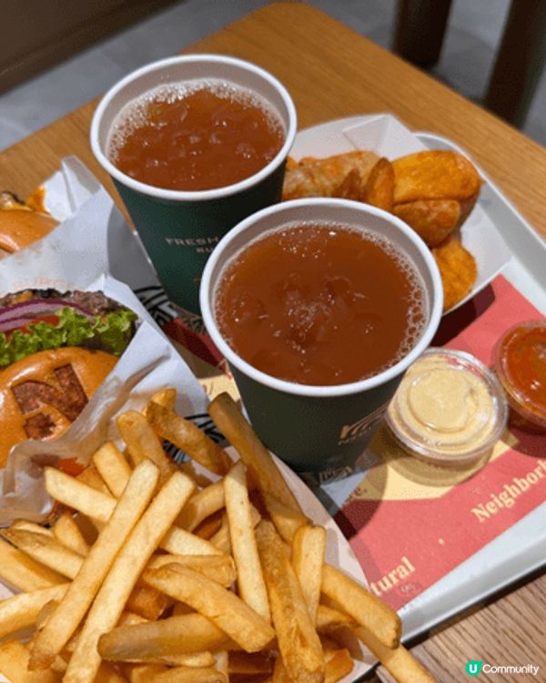 灣仔利東街既N+burger, 上星期第一次食，真心唔錯！焦...