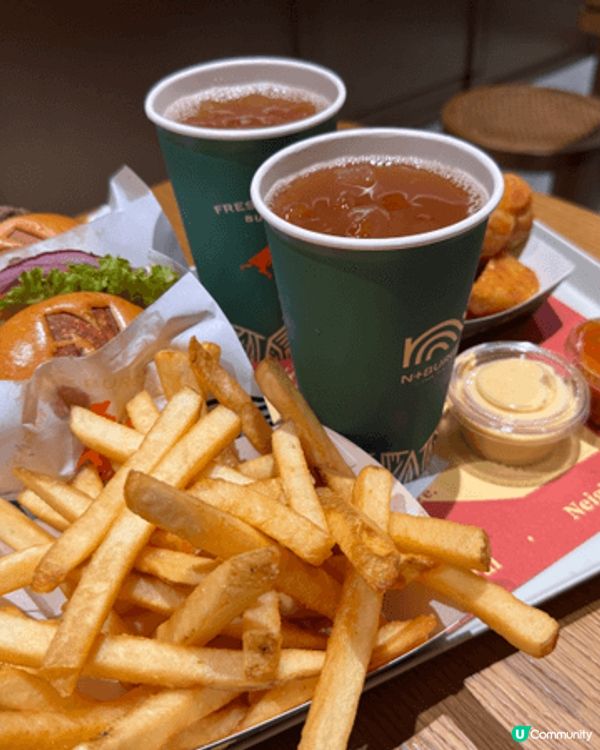 灣仔利東街既N+burger, 上星期第一次食，真心唔錯！焦...