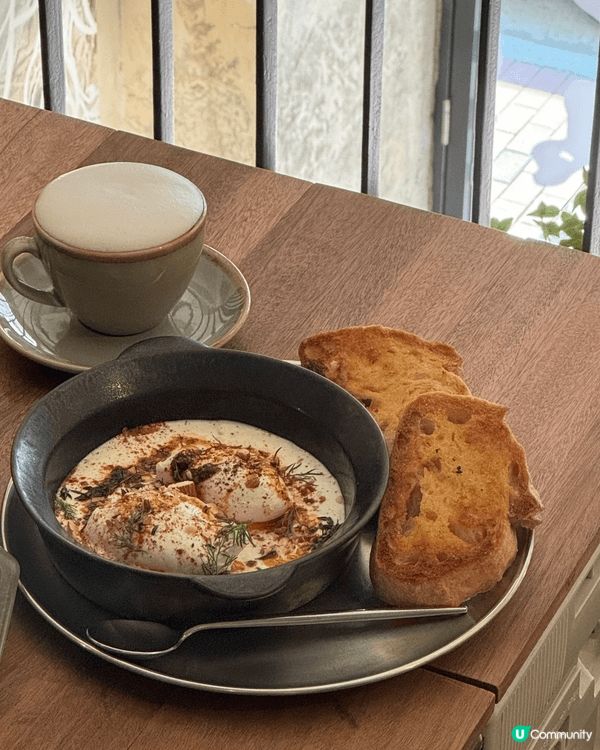 平時去Cafe都係食嘅open toast多數係用sourd...