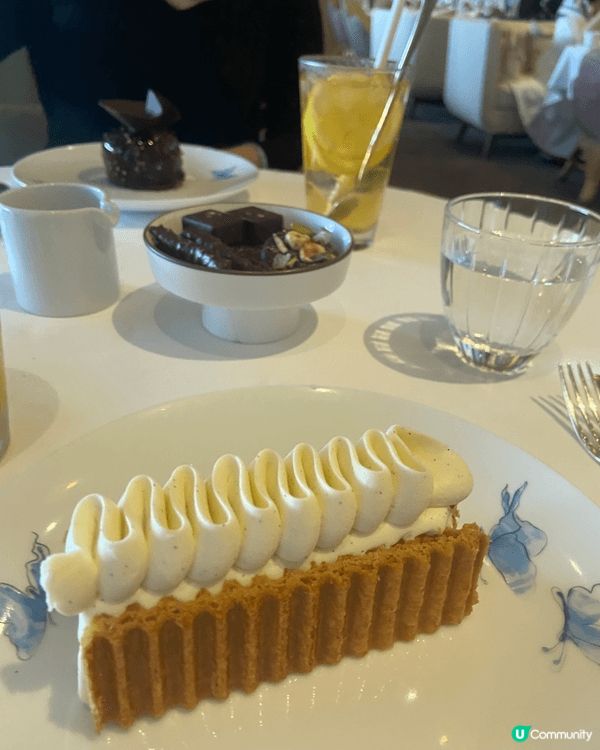 Rosewood butterfly room 人地會食te...