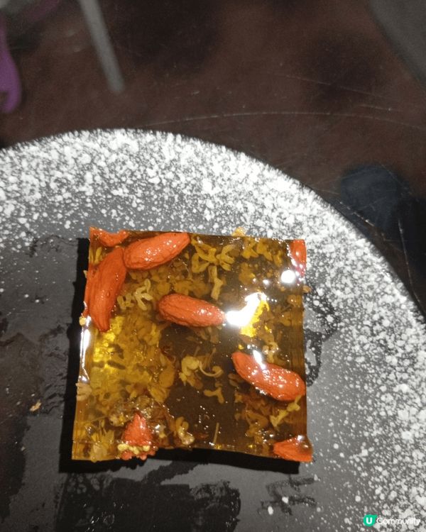 媽媽親手制作桂花糕，口感軟糯甘飴，甜而不膩，清新香甜和晶瑩剔...