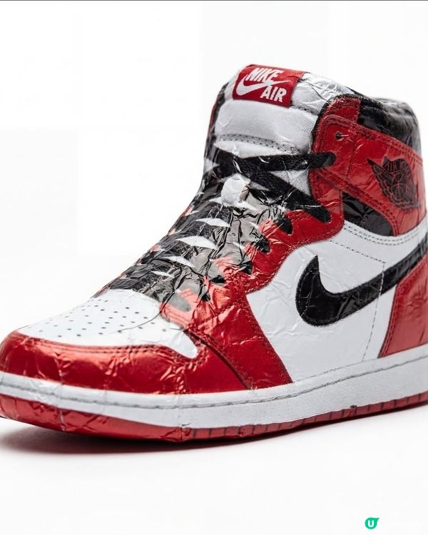 👟🍫 Nike x Kinder？