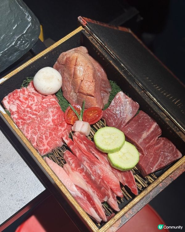 銅鑼灣吃火山岩板燒肉