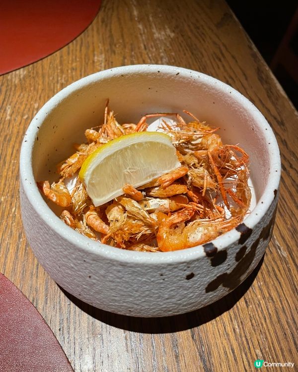 現場伴奏，氣氛熾熱的居酒屋