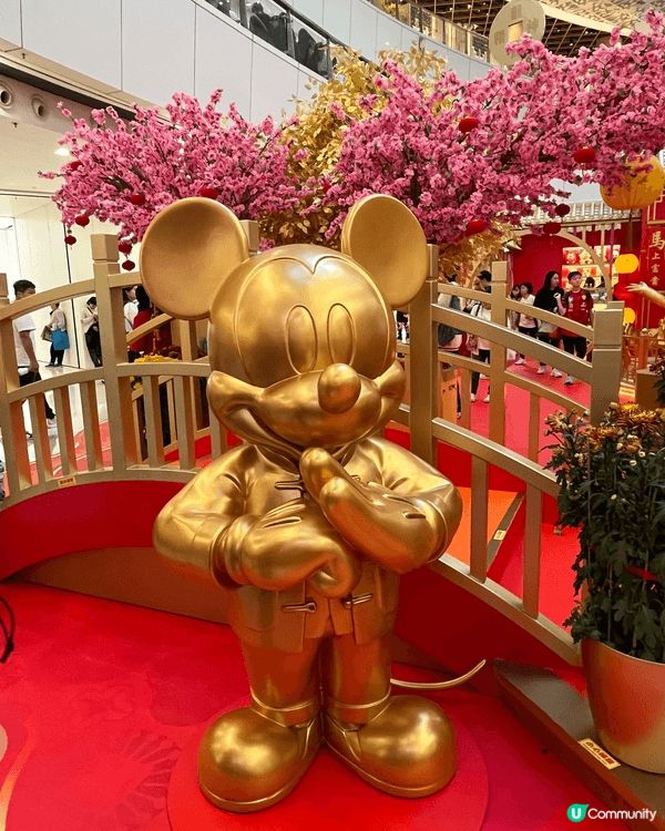 這些圖片是在觀塘apm商場所拍攝的新年擺設，十分美觀，所以也...