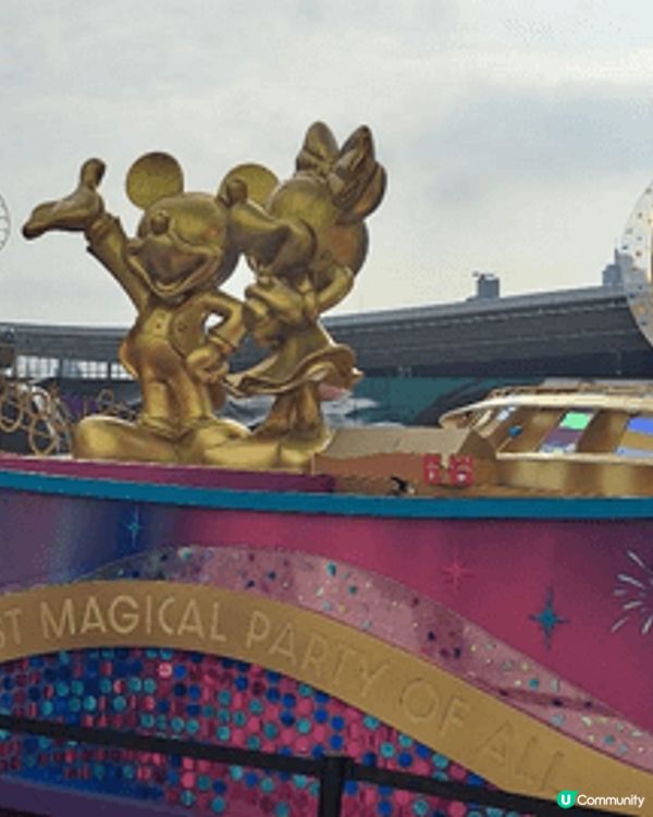 花車巡遊之後放在啓德展示我很欣賞因為可以任意打卡特別是這幾個...