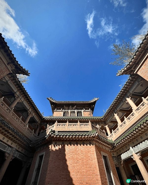 最近去了一級歷史建築的景賢里。這個跨世紀的豪華大宅，裏面充滿...