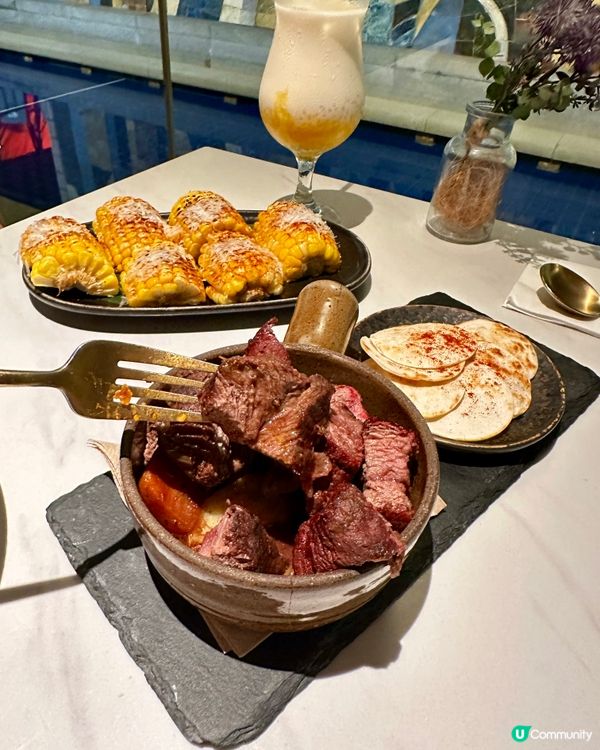 半島對面又有一家南法浪漫餐廳