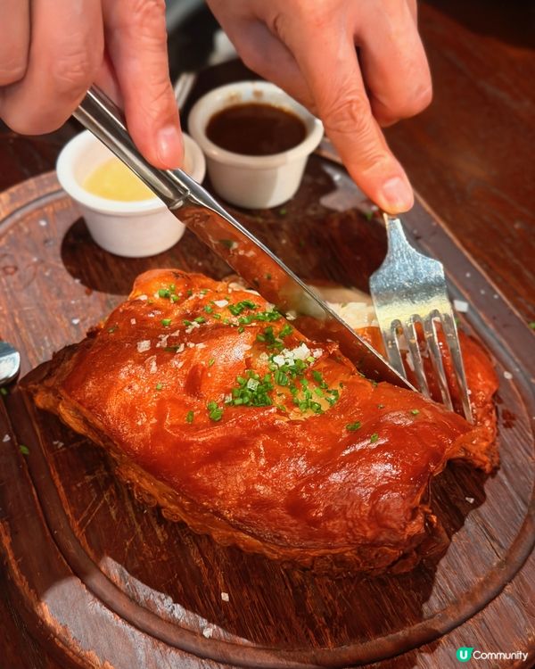 銅鑼灣隱世西班牙菜❗️超脆皮金黃乳豬🌟