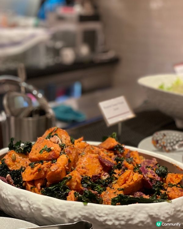 銅鑼灣輕鬆午餐！🍣🥗😋