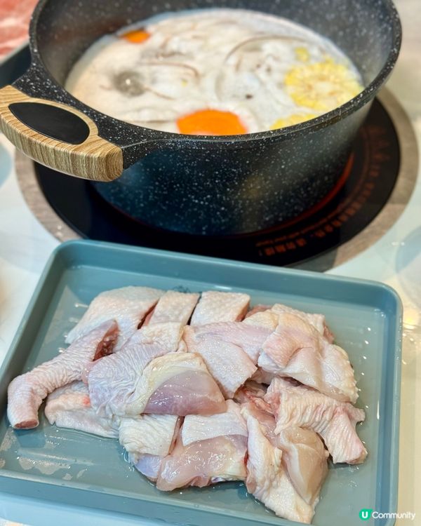 荃灣性價比超高任食火鍋 椰子雞湯清甜