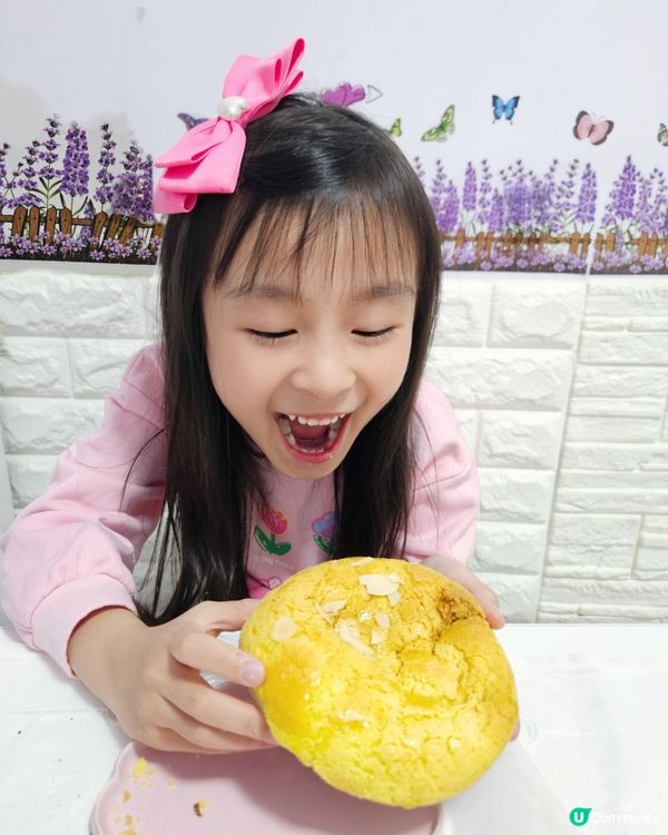 喺佐敦教完普拉堤班，順便買定第二日麵包囝囝囡做早餐。見到喺白...