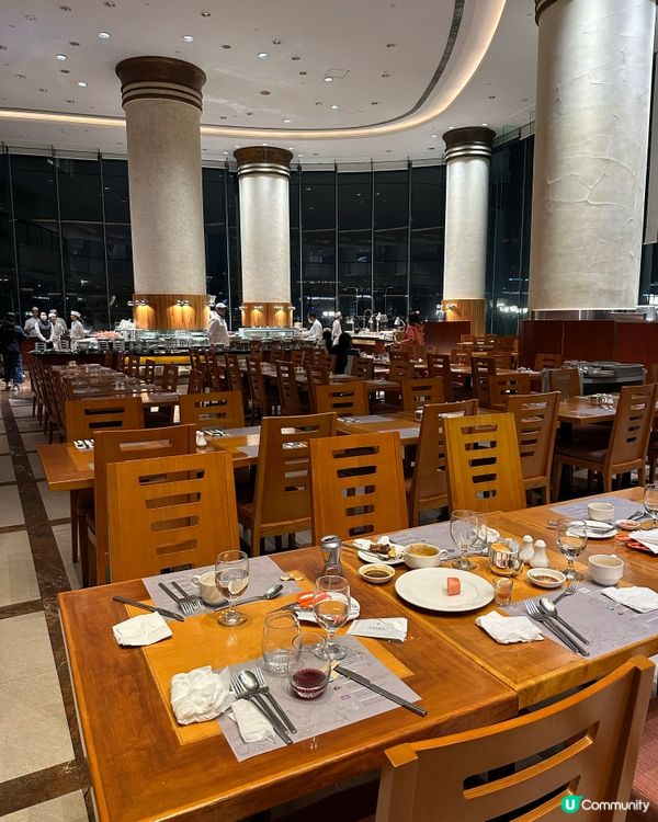 豪華海鮮酒店自助餐🤤💯，大人細路都滿足！