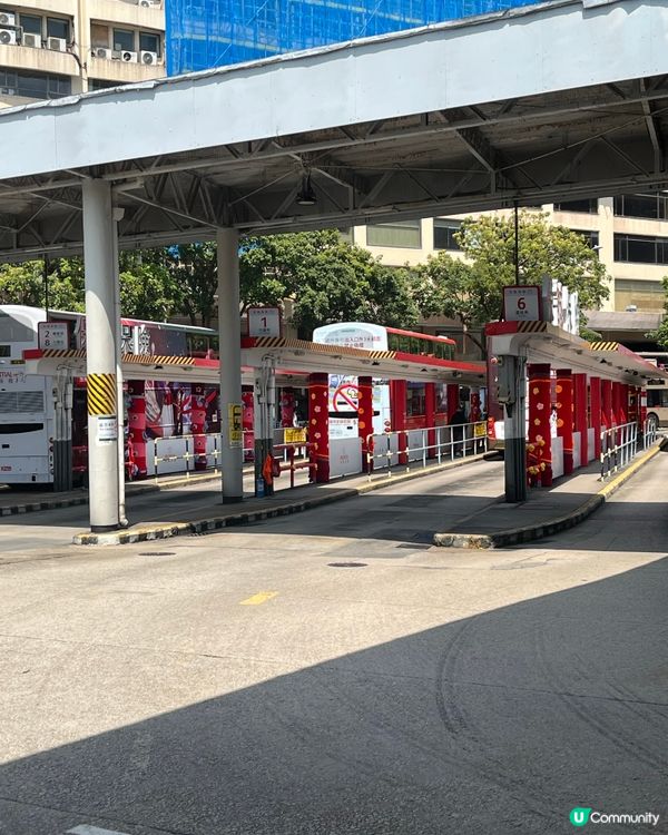 尖沙咀碼頭巴士站換新裝