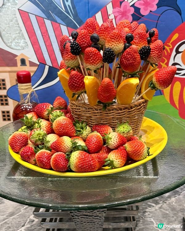 「甜品花園🌳 四小時吃到飽！🌸🌺」