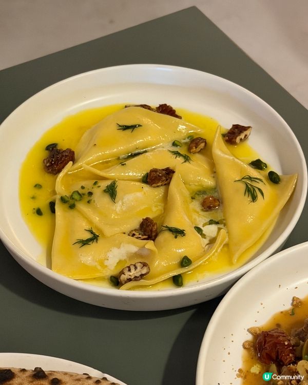 白色玻璃屋·手工意粉薄餅！🍝🍕😋