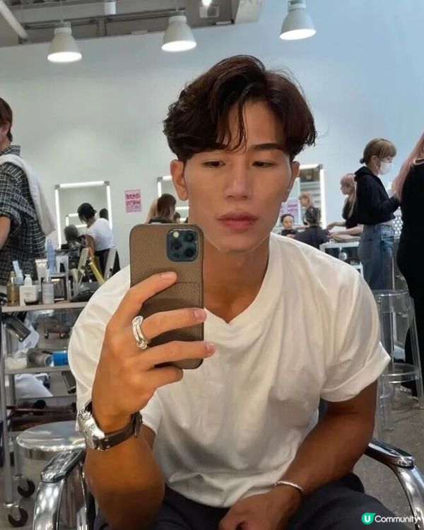 33歲日本男曾被笑似「猩猩」🦍整容後靚仔到似明星😱豪砸百萬円後出街都會被搭訕⁉️