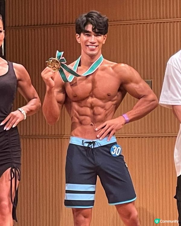 33歲日本男曾被笑似「猩猩」🦍整容後靚仔到似明星😱豪砸百萬円後出街都會被搭訕⁉️