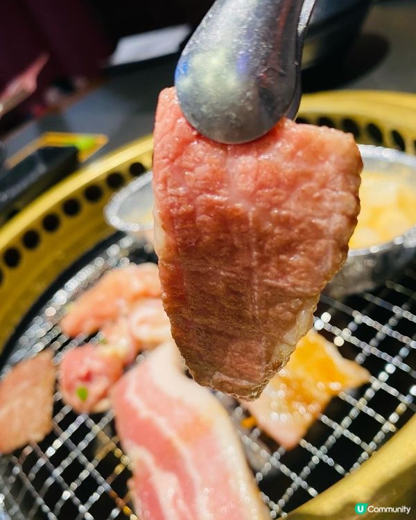 尖沙咀➡️➡️➡️驚安燒肉商店