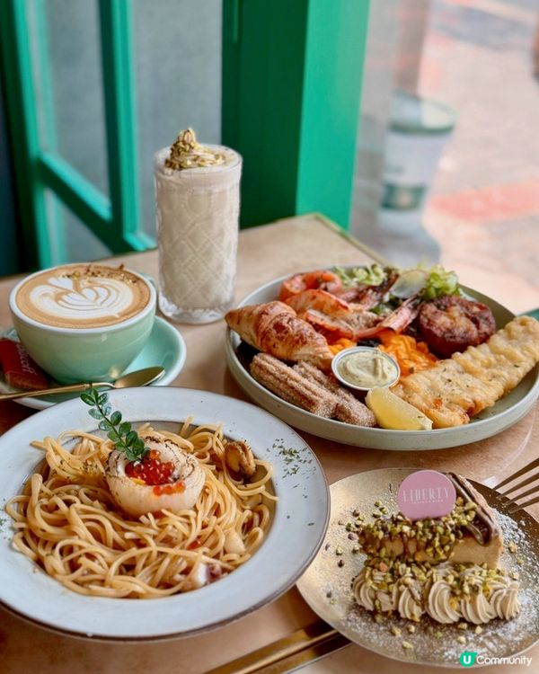 旺角高質cafe｜必試開心果沙冰&巴斯克芝士蛋糕🍰