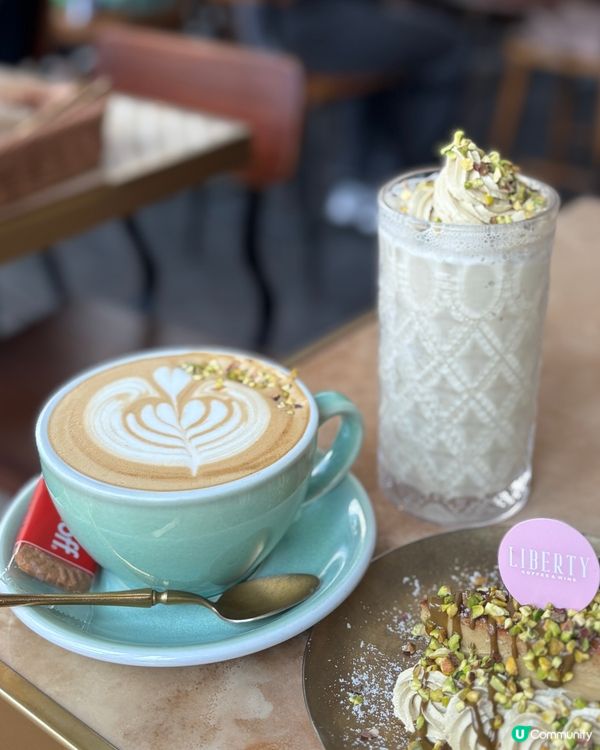 旺角高質cafe｜必試開心果沙冰&巴斯克芝士蛋糕🍰