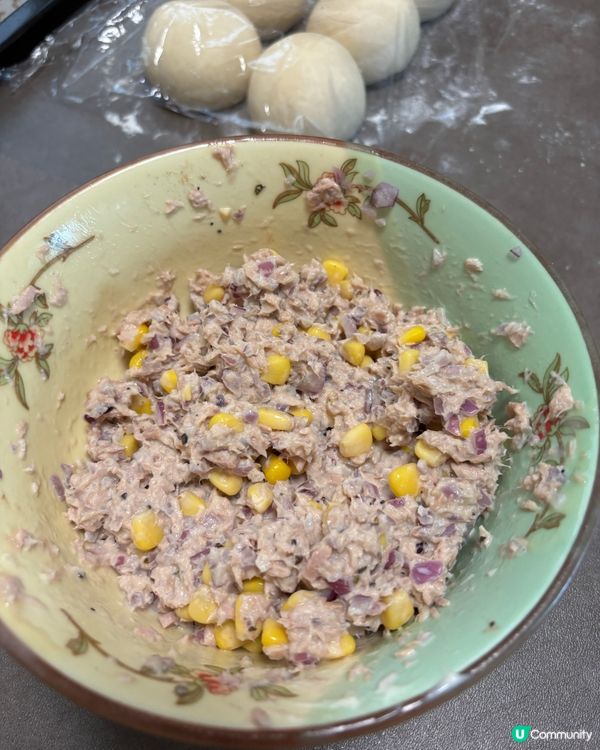 港式粟米吞拿魚洋蔥包食譜 - 鬆軟香濃😋
