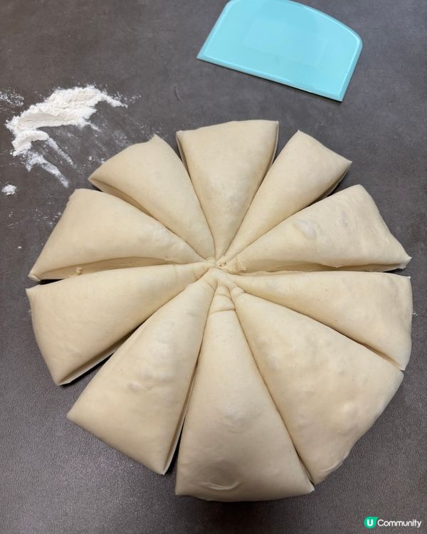 港式粟米吞拿魚洋蔥包食譜 - 鬆軟香濃😋