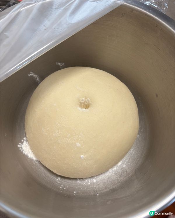 港式粟米吞拿魚洋蔥包食譜 - 鬆軟香濃😋