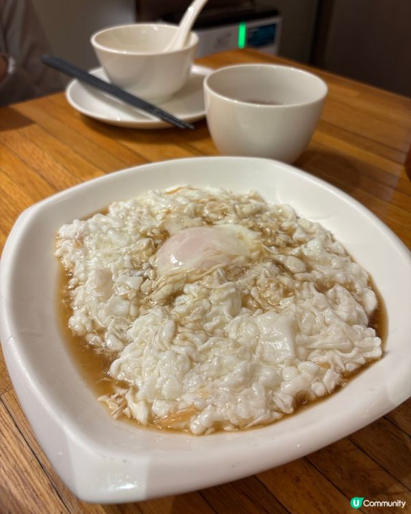 「樂天皇朝」必食爆汁小籠包、香脆豆沙窩餅