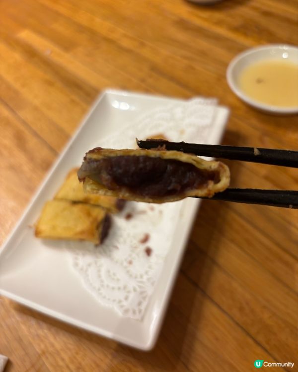 「樂天皇朝」必食爆汁小籠包、香脆豆沙窩餅