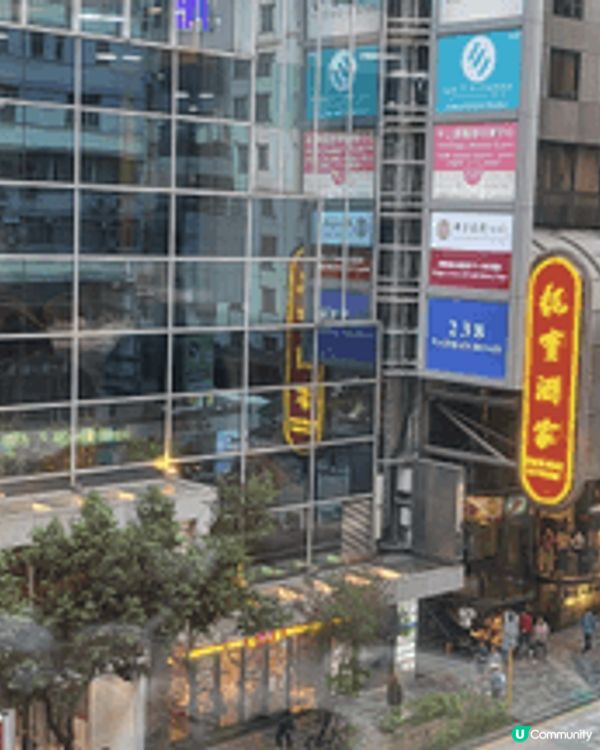 油麻地廟街及彌敦道，一向都是旅客必到的打卡勝地，時值農曆新年...