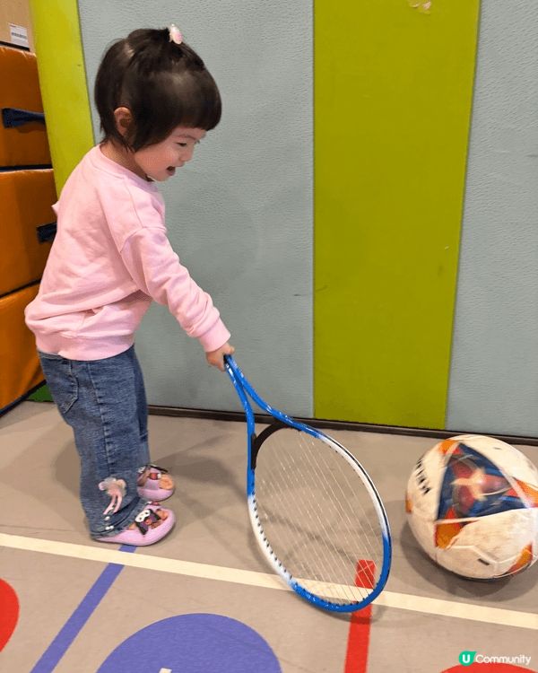 蛇口南海希爾頓是一間很適合親子旅遊的度假酒店，酒店範圍有室內...