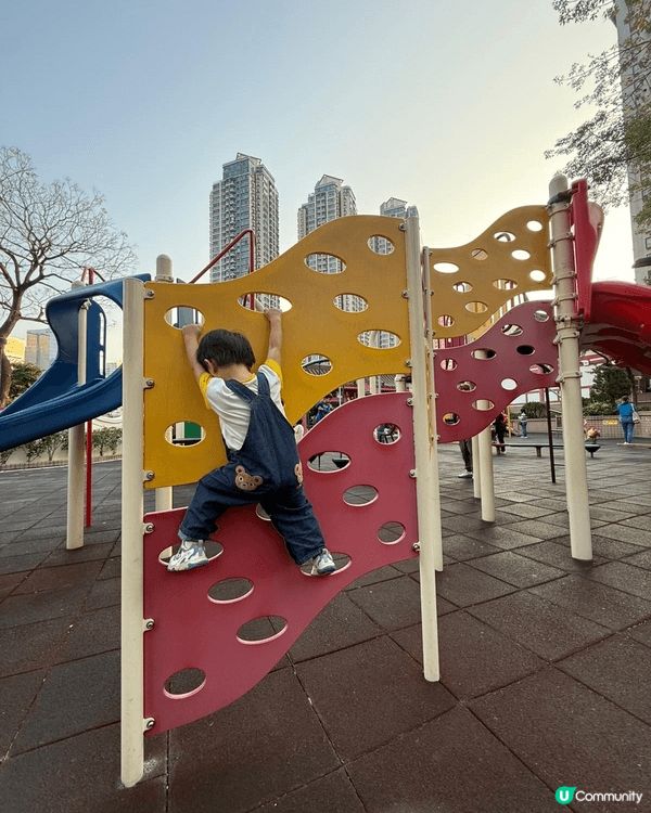將軍澳南公園，鳳德公園和冒險樂園都是非常適合小朋友玩樂的親子...