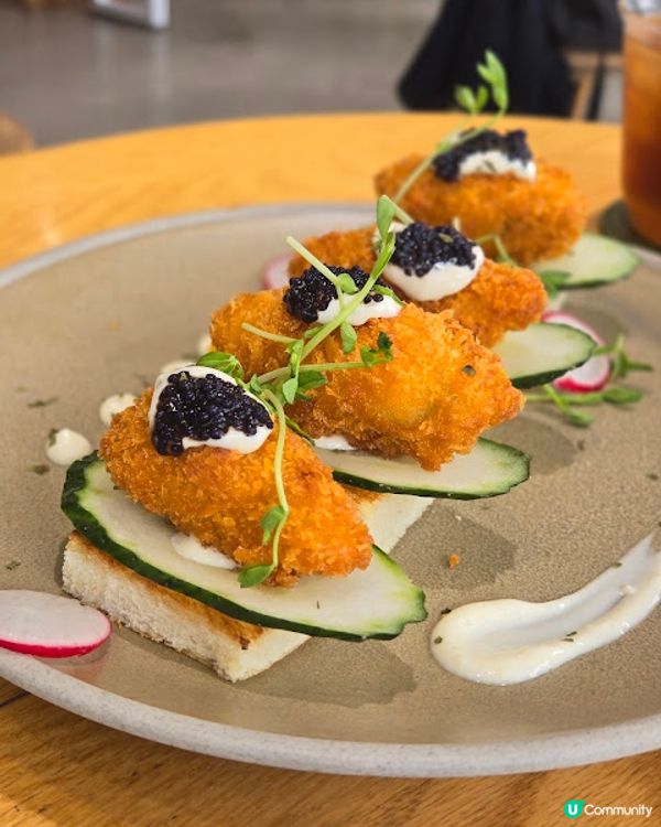 TGIF - 在街角咖啡店的閒情逸致