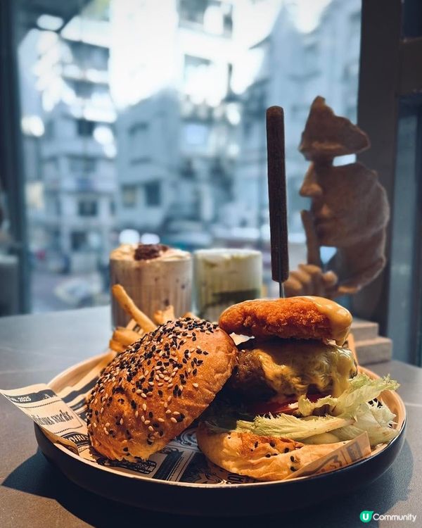 銅鑼灣工業風cafe！日韓西三合一 fusion 🍝