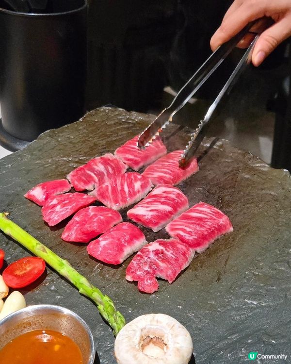 中環🌟The Jeju Black🌟以濟州島火山石為主題嘅餐廳～